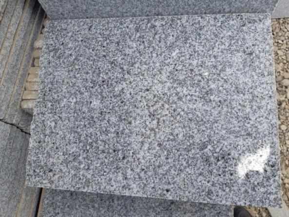 سنگ گرانیت گل پنبه ای همدان جلوه طبیعی برای لابی‌ ها