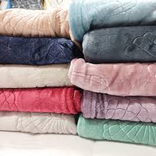 تصویر 2 از پتو صدفی بافت برجسته با لطافت ابریشمی