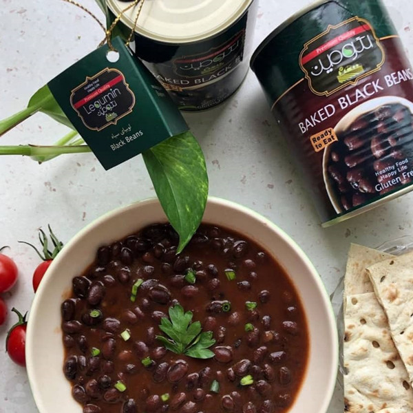 کنسرو لوبیا سیاه با سس چیلی تند