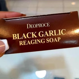 تصویر 4 از صابون ضد لک سیر سیاه با اثر مرطوب‌ کنندگی طبیعی