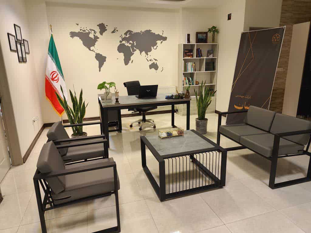 تصویر 4 از مبلمان اداری گلسار مناسب چیدمان سازمانی و محیط‌ های رسمی