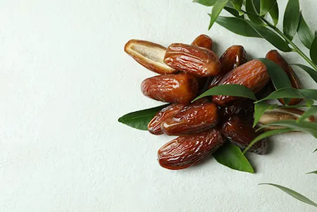 خرما پیارم طلایی کم شکر با بافت چسبنده