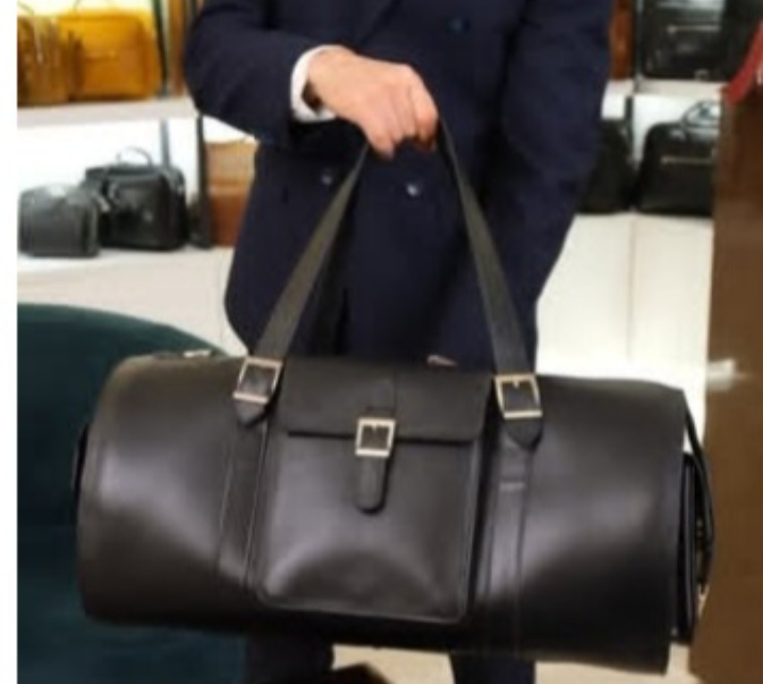 کیف سفری یا ورزشی چرم طبیعی با قیمت عالی