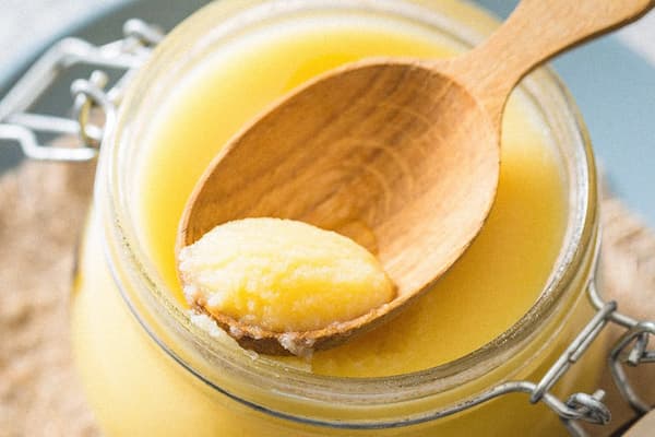 روغن حیوانی نیک منش گاوی گوسفندی محلی تهیه شده از شیر تازه