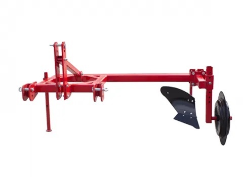 گاوآهن محمدزاده طراحی شده برای افزایش کارایی خاک‌ ورزی