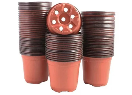 تصویر 1 از گلدان پلاستیکی پایه بلند مناسب دکوراسیون رسمی