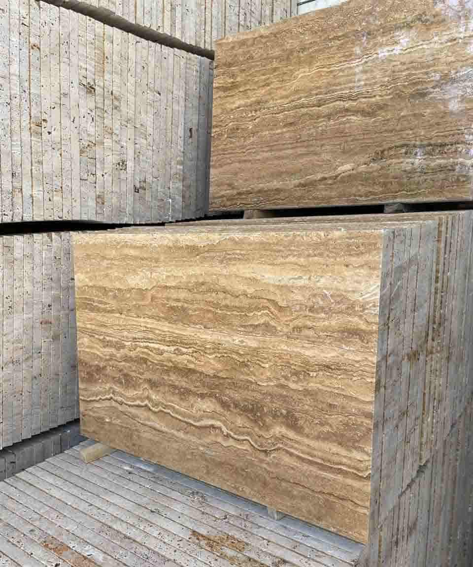 تصویر 4 از سنگ تراورتن سوراخ دار کاربردی برای پوشش سنگی