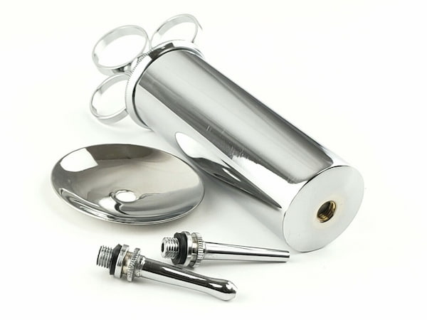 تصویر 1 از سرنگ شستشوی گوش با درجه بندی واضح مناسب بیمارستان ها