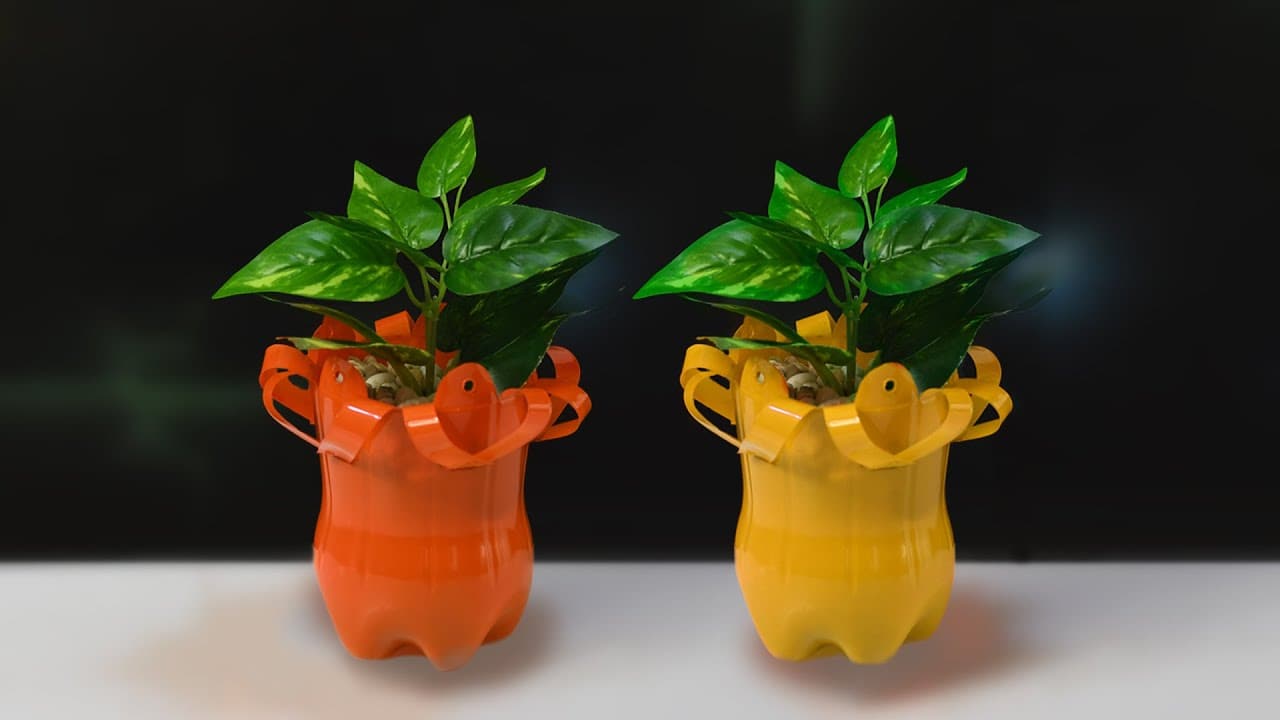 تصویر 4 از گلدان پلاستیکی کلاسیک با طراحی الهام گرفته از سبک قدیمی