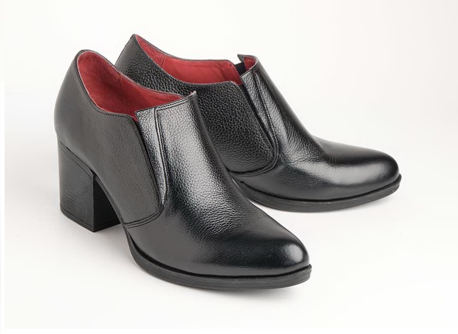 تصویر 2 از کفش چرم زنانه اداری با سبک مینیمال و راحتی مطمئن