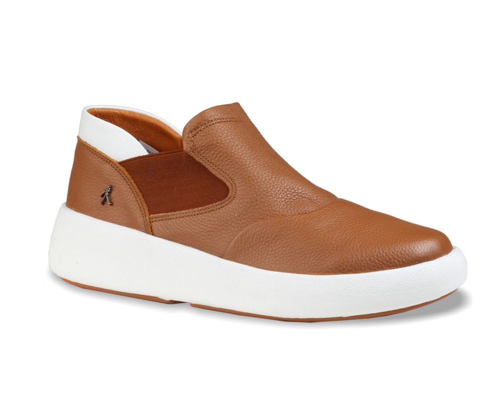 تصویر 2 از کفش چرم نیکلاس با قالب استاندارد و راحتی بی‌ نظیر