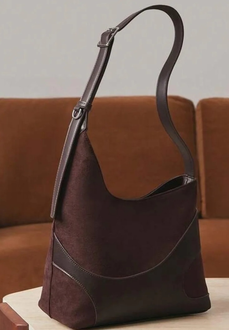 کیف دوشی زنانه چرم طبیعی با قیمت بی نظیر