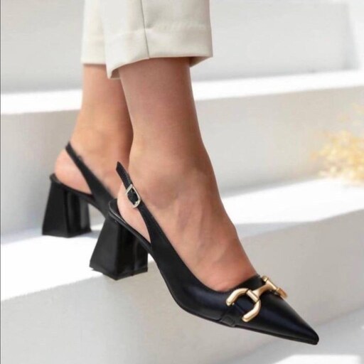 تصویر 1 از کفش چرم نوک تیز زنانه مدل شیک با لایه داخلی نرم و تهویه مناسب