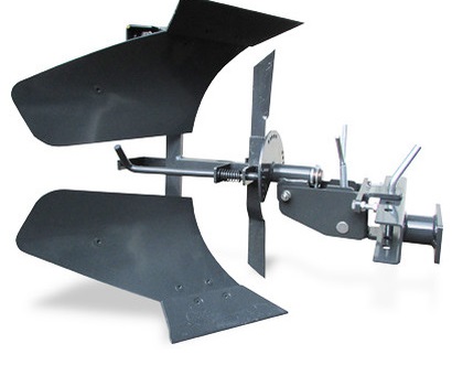 تصویر 3 از گاو آهن دو طرفه سازه مقاوم مناسب شخم چرخشی و یکنواخت