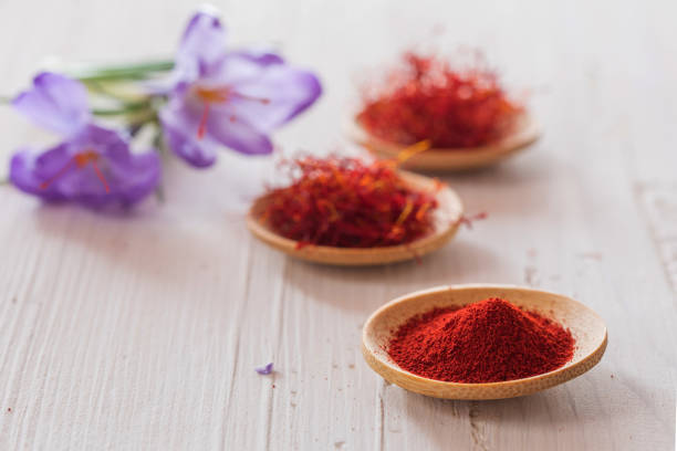 پودر زعفران اصل مناسب استفاده در مقیاس بالا