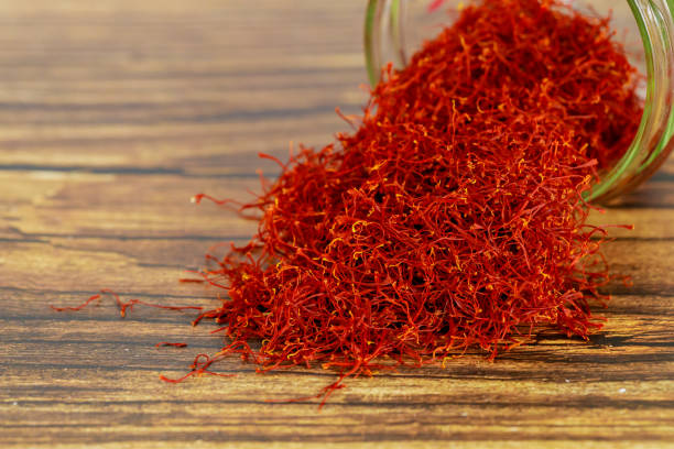 زعفران رشته ای بریده ممتاز نگین با کیفیت مناسب استفاده داخلی