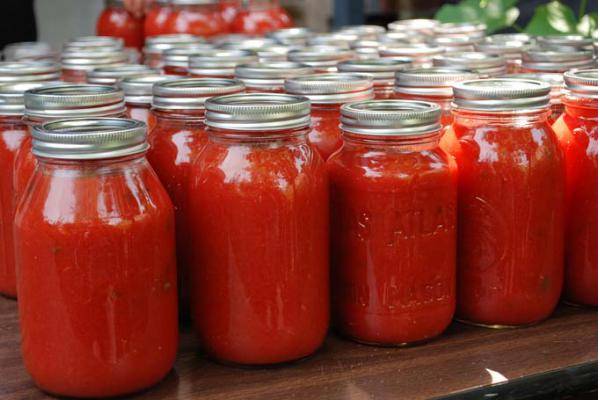 تصویر 4 از رب گوجه‌ فرنگی سنتی با رنگ طبیعی بدون سیاهی