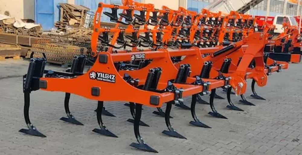 تصویر 1 از گاوآهن جم اصفهان مدل مدرن با امکان تنظیم مستقل هر خیش