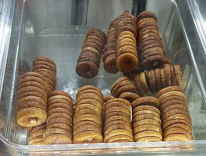 تصویر 2 از انجیر خشک ساوه تازه و مناسب میان وعده های سالم