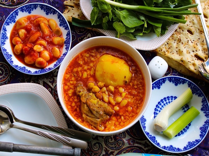 کنسرو نخود لوبیا آبگوشتی ویژه سبد معیشتی