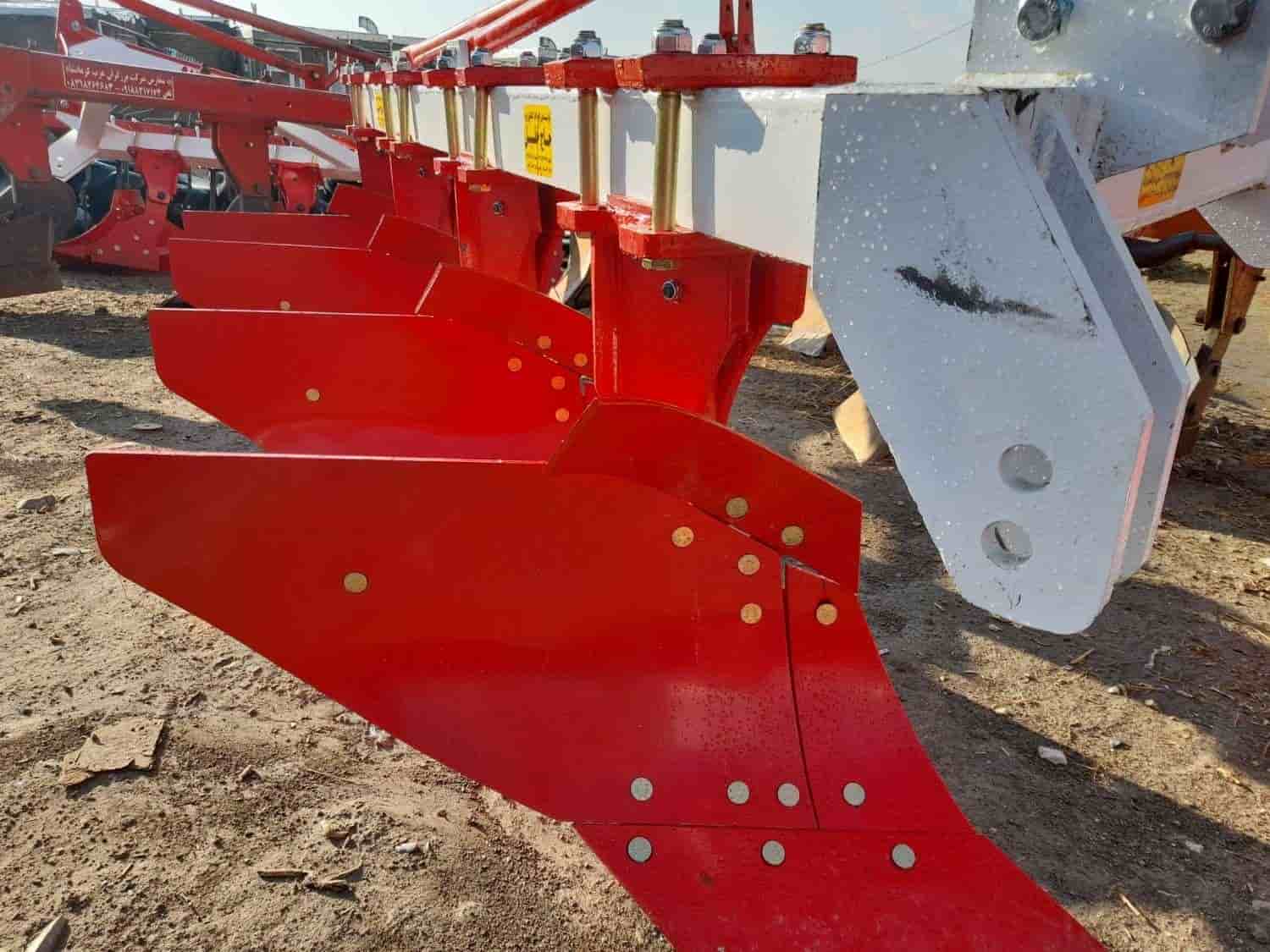 گاوآهن صادراتی مدل مهندسی‌ شده با قابلیت حمل و کارکرد بهینه