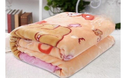 تصویر 2 از پتو گلبافت بچه گانه طرح کارتونی جذاب