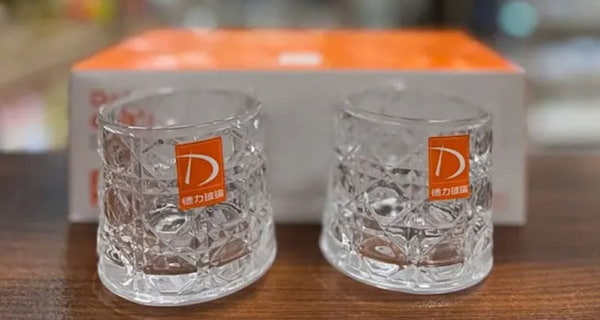 تصویر 4 از لیوان بلور چرخشی درجه یک در بسته بندی های ۶ تا ۱۲ عددی