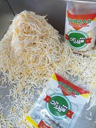 تصویر 2 از پنیر پیتزا شیرزاد ترکیبی با ذوب عالی