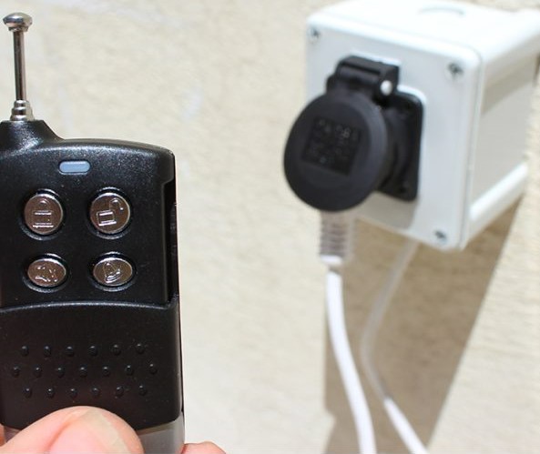 تصویر 1 از انواع کلید و پریز ریموت دار با ارزش اقتصادی بالا