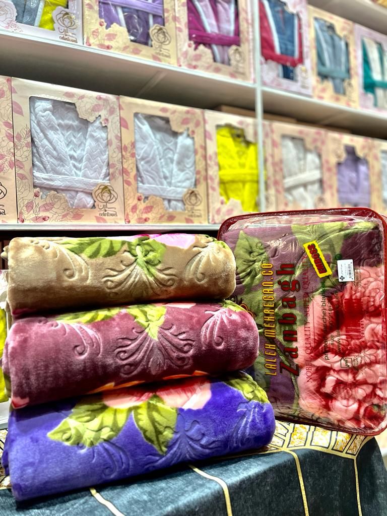 تامین از کارخانه و فروش ویژه پتو نسترن