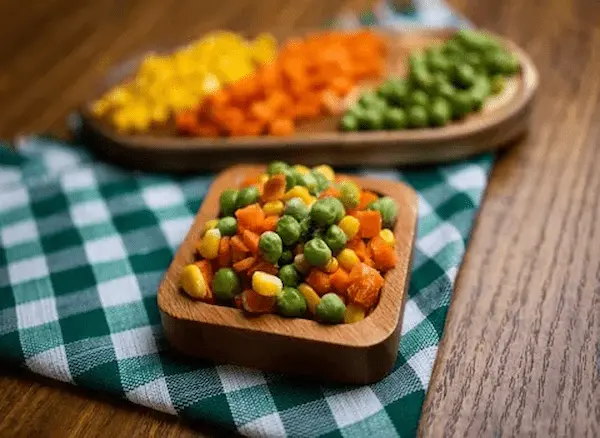 تصویر 4 از کنسرو نخود و هویج با درب آسان‌ بازشو