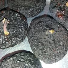 تصویر 2 از انجیر خشک مشکی محصولی سالم با بافت محکم و نرم