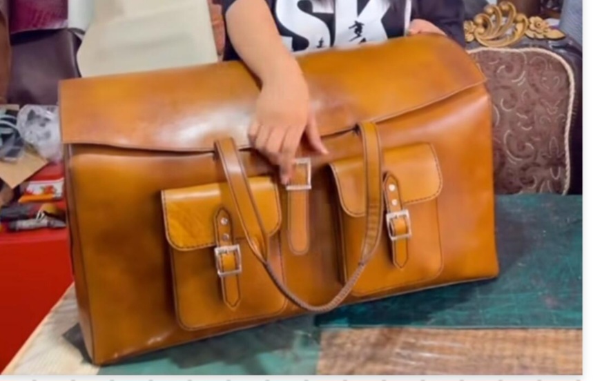کیف سفری چرم دستدوز در فروش عمده