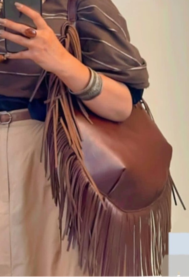 کیف دوشی زنانه چرم دستدوز با قیمت استثنایی