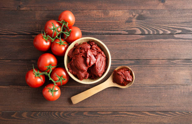 تصویر 1 از رب گوجه‌ فرنگی ارگانیک پخته شده به روش سنتی با حفظ خواص غذایی