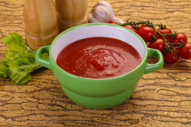 تصویر 2 از رب گوجه‌ فرنگی تک‌ نفره با روکش آلومینیومی و قابلیت نگهداری در دمای معمولی