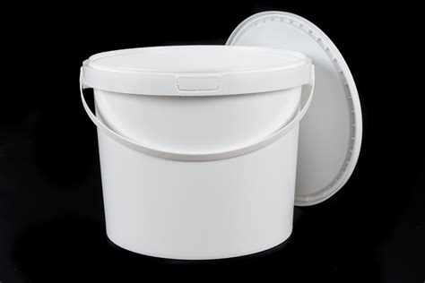 صادرات سطل 11 لیتری پلاستیکی به دبی