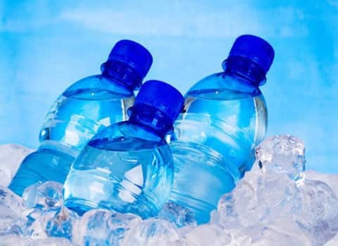 آب معدنی گراب پت‌ اقتصادی سبک مناسب‌ سفر