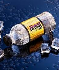 تصویر 4 از آب معدنی چشمه ناز سمیرم بطری یکبار مصرف در حجم متفاوت