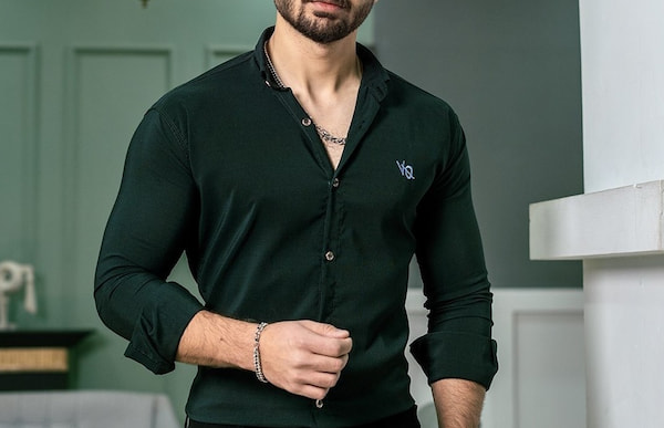پیراهن مردانه سبز یشمی مدل اسلیم فیت با فرم دهی عالی