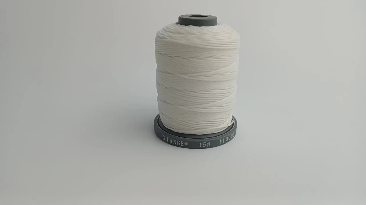 تصویر 4 از نخ پلی استر سفید با دوام بالا برای دوخت پارچه‌ های حساس