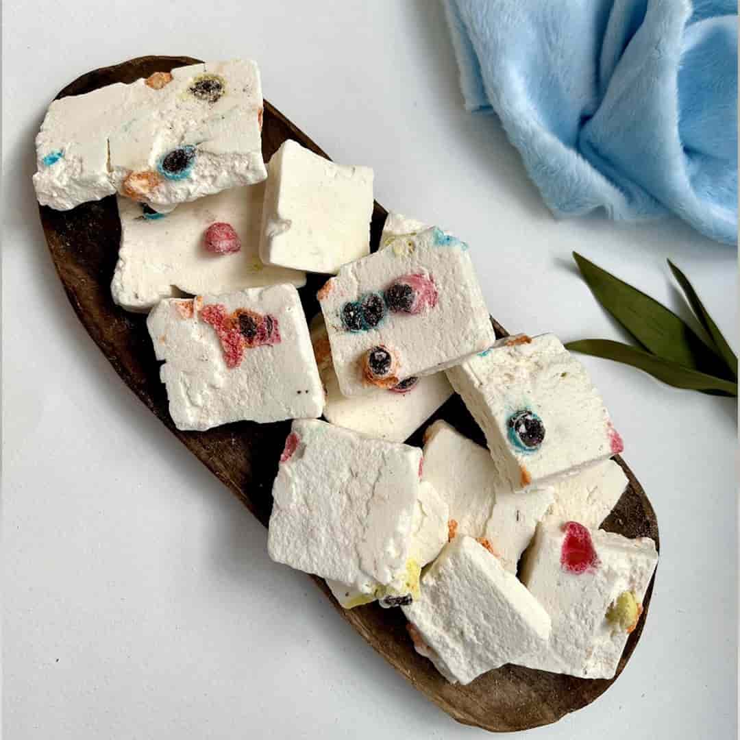 بستنی خشک اسمارتیزی رنگارنگ و ترد