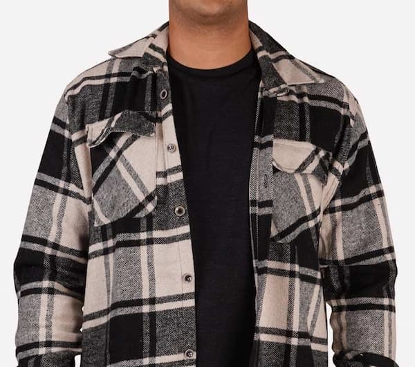 تصویر 4 از پیراهن مردانه پشمی چهارخانه دو جیب با رنگ ثابت مناسب استایل رسمی