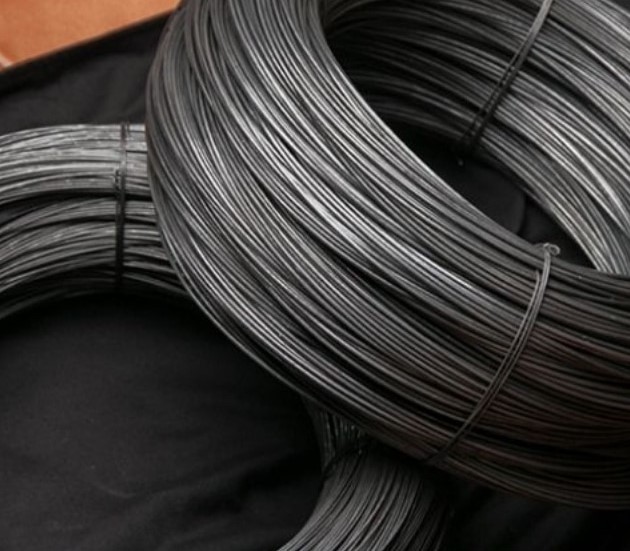 تصویر 2 از سیم مفتول سیاه جویباران 3 با کمترین میزان کربن