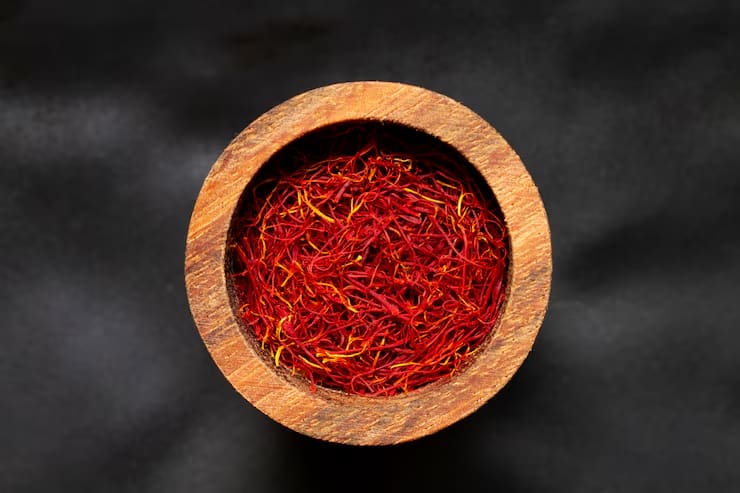 زعفران قائنات محصولی اصیل از خراسان جنوبی