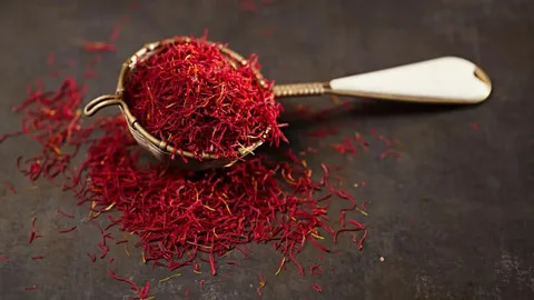 تصویر 4 از زعفران وحشی مازندران بدون افزودنی و فرآوری شیمیایی