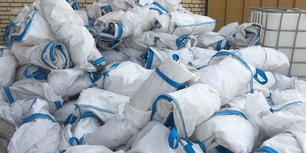 تصویر 2 از گونی صد کیلویی مناسب حمل مواد خوراک دام