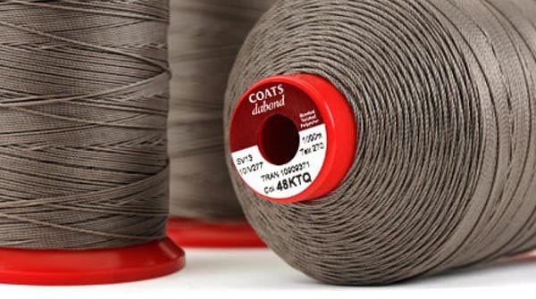 تصویر 2 از نخ پلی استر کشی مناسب برای دوخت پارچه‌ های کشسان و راحتی