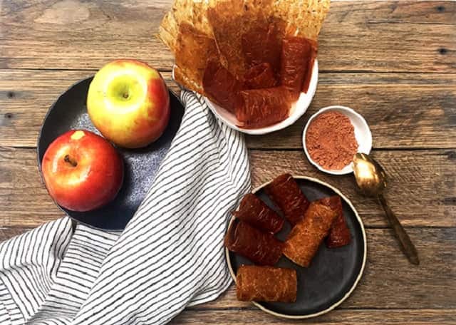 تصویر 3 از لواشک انارو سیب کشیده با بافتی لطیف و شفاف با  ترکیبی متعادل و دلنشین