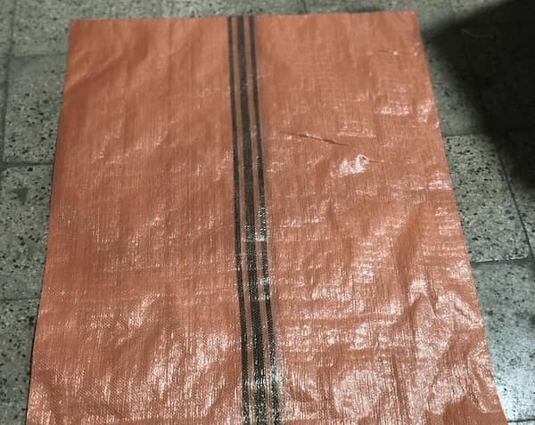 تصویر 1 از گونی شلیف مناسب نگهداری وسایل صنعتی در انبار